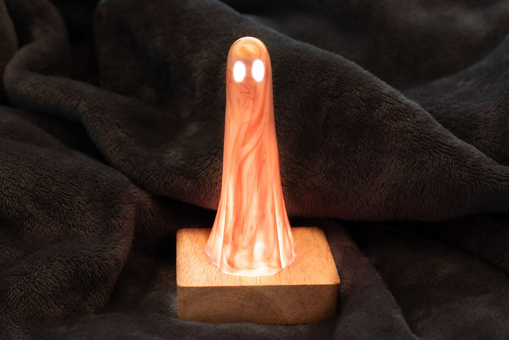 The Messenger - Illuminated (inc. base lamp)
